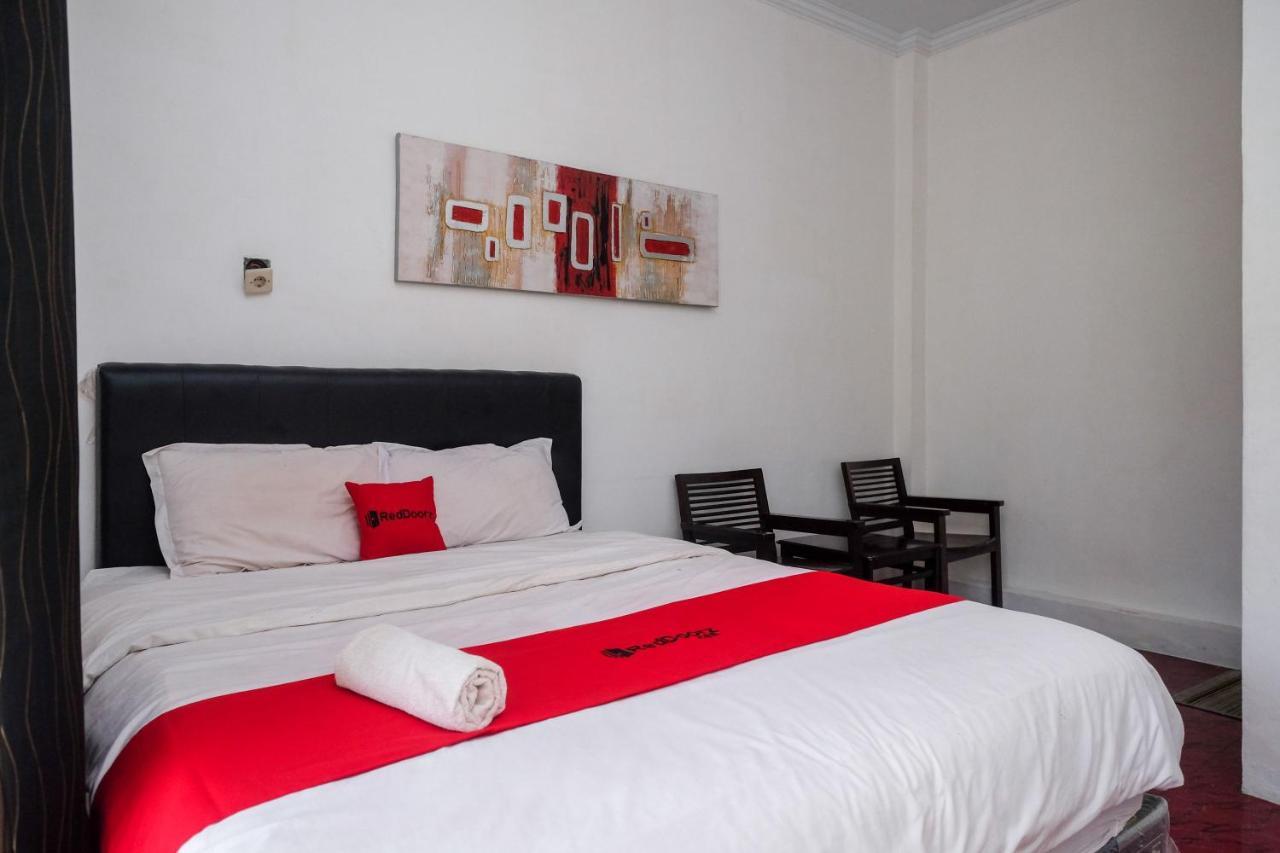 מלון פראנגטריטיס Reddoorz At Paris Ocean מראה חיצוני תמונה