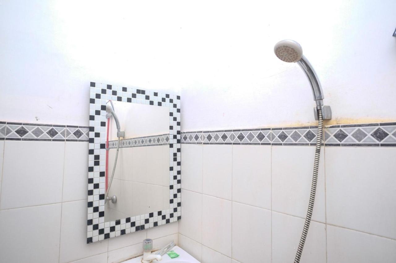 מלון פראנגטריטיס Reddoorz At Paris Ocean חדר תמונה